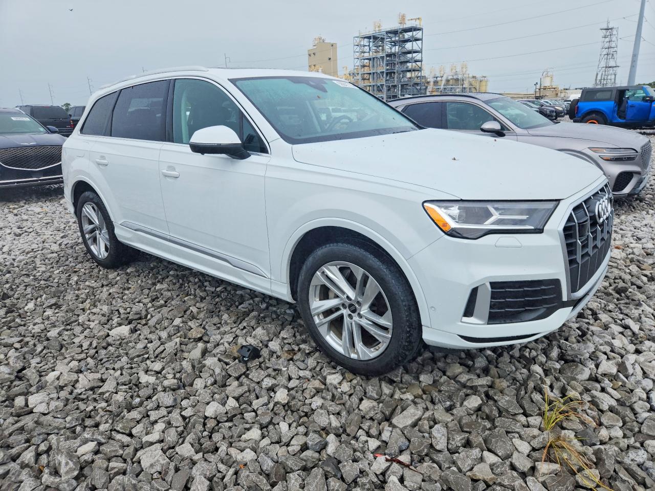 2023 AUDI Q7