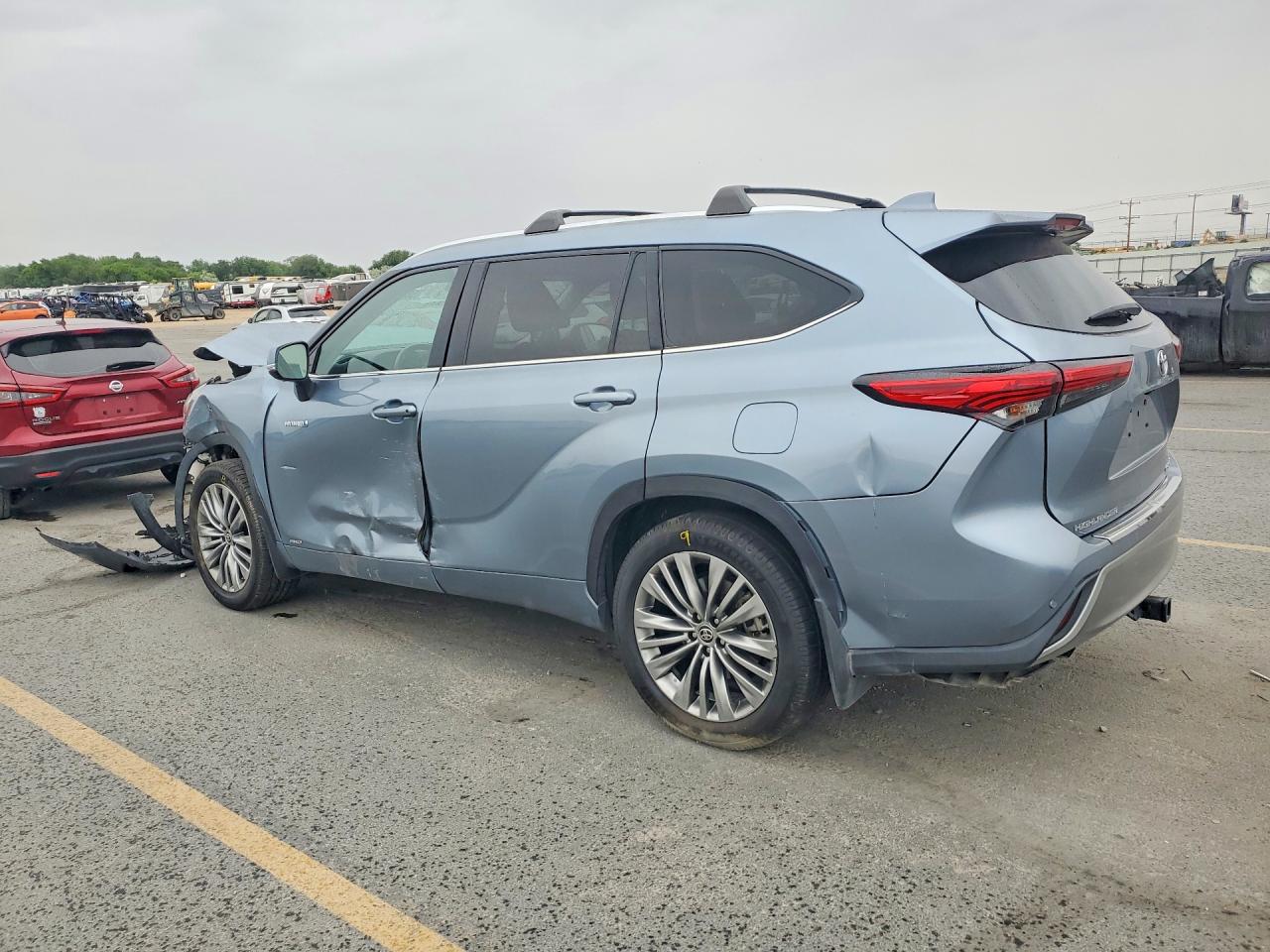 2021 TOYOTA HIGHLANDER