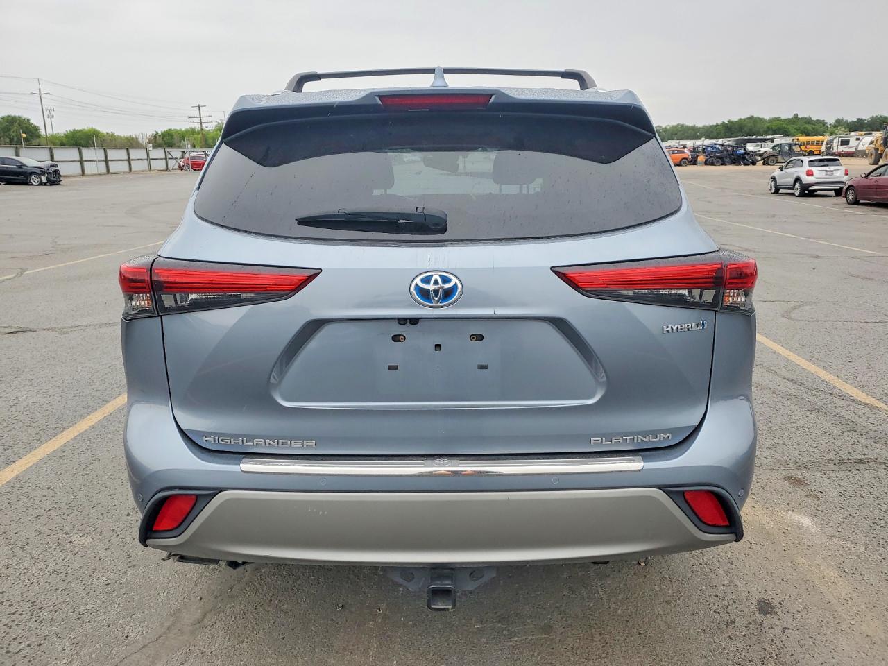 2021 TOYOTA HIGHLANDER