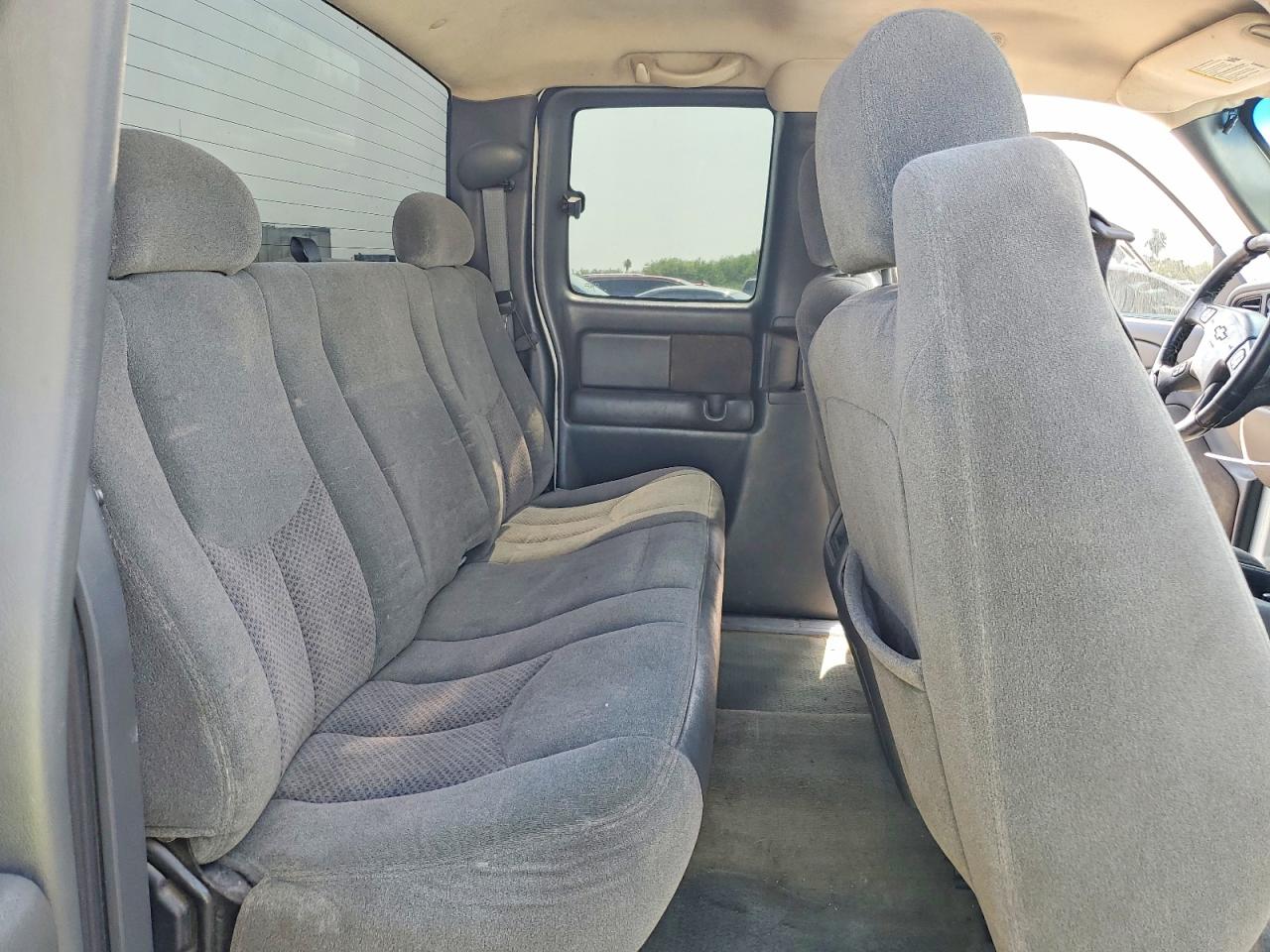 2004 CHEVROLET SILVERADO
