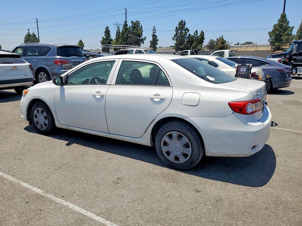 2011 TOYOTA COROLLA