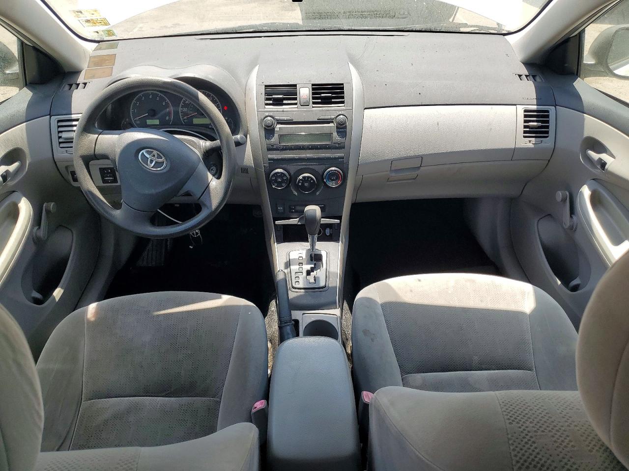 2011 TOYOTA COROLLA