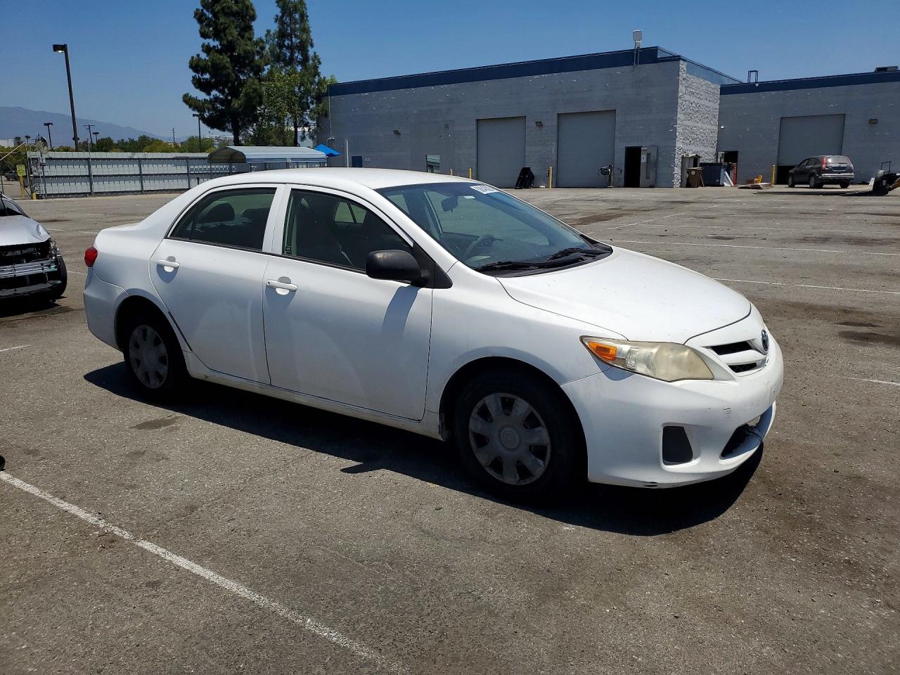2011 TOYOTA COROLLA