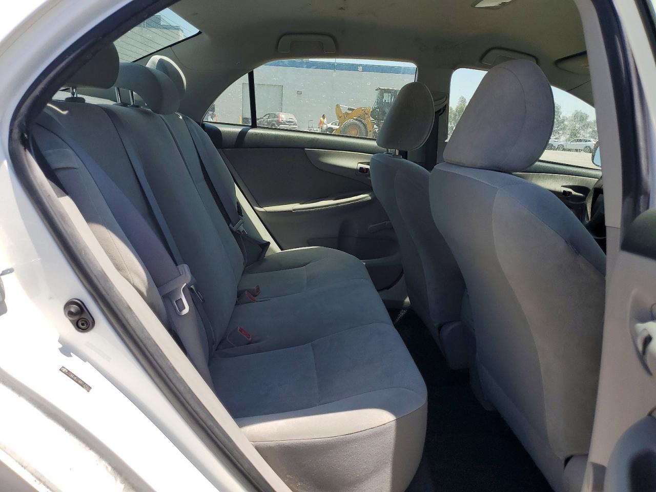 2011 TOYOTA COROLLA