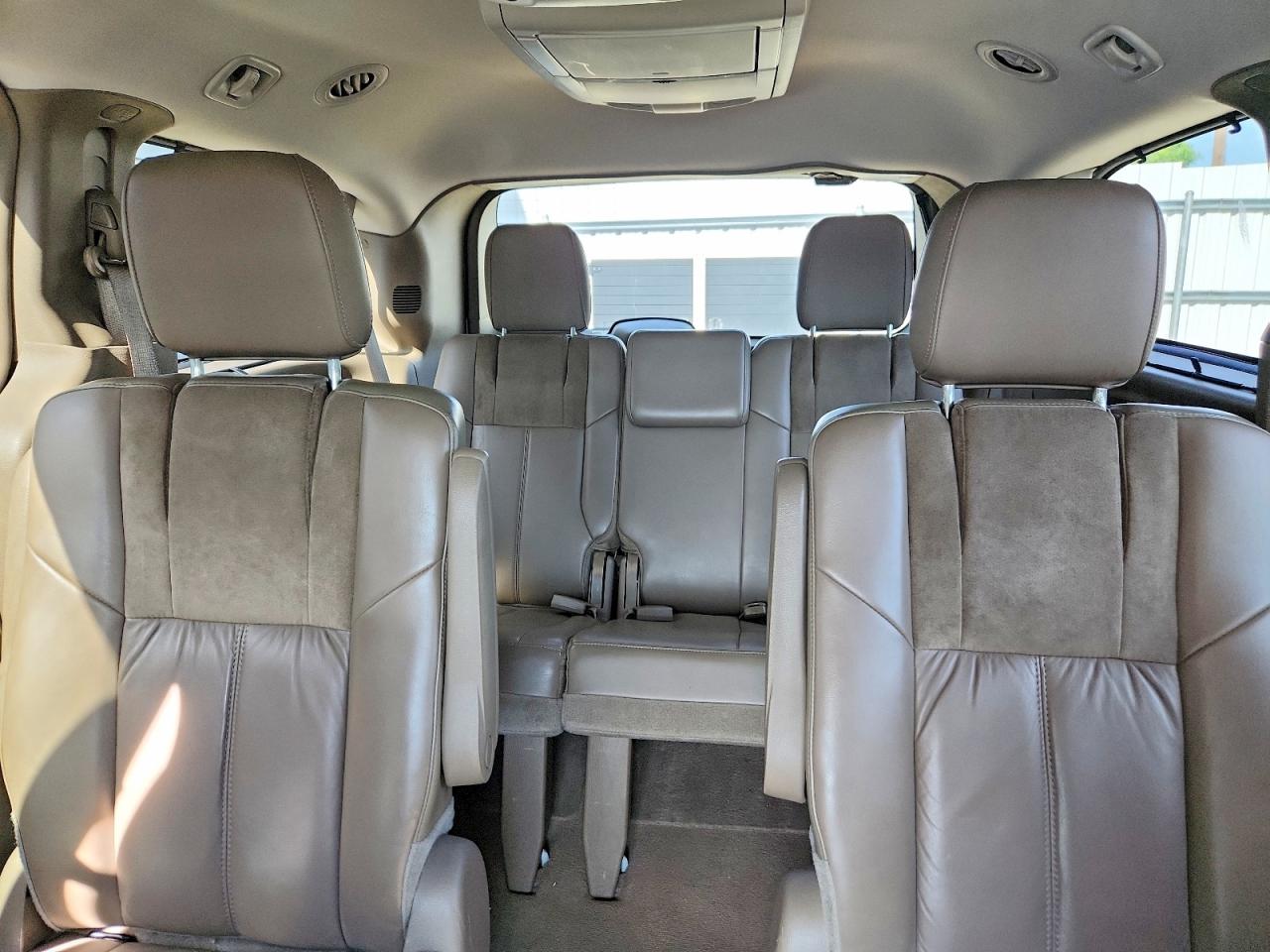 2013 CHRYSLER MINIVAN
