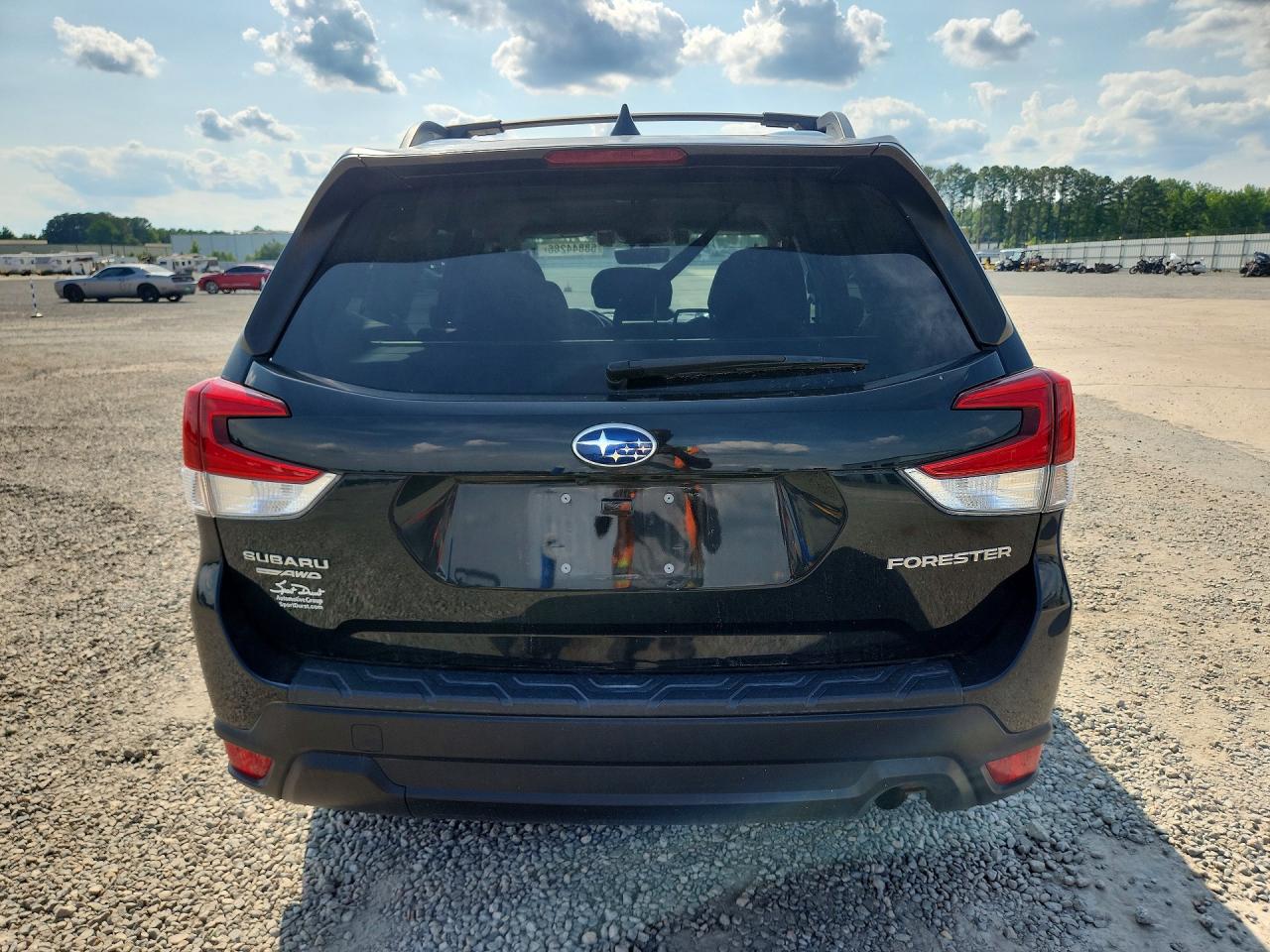 2021 SUBARU FORESTER