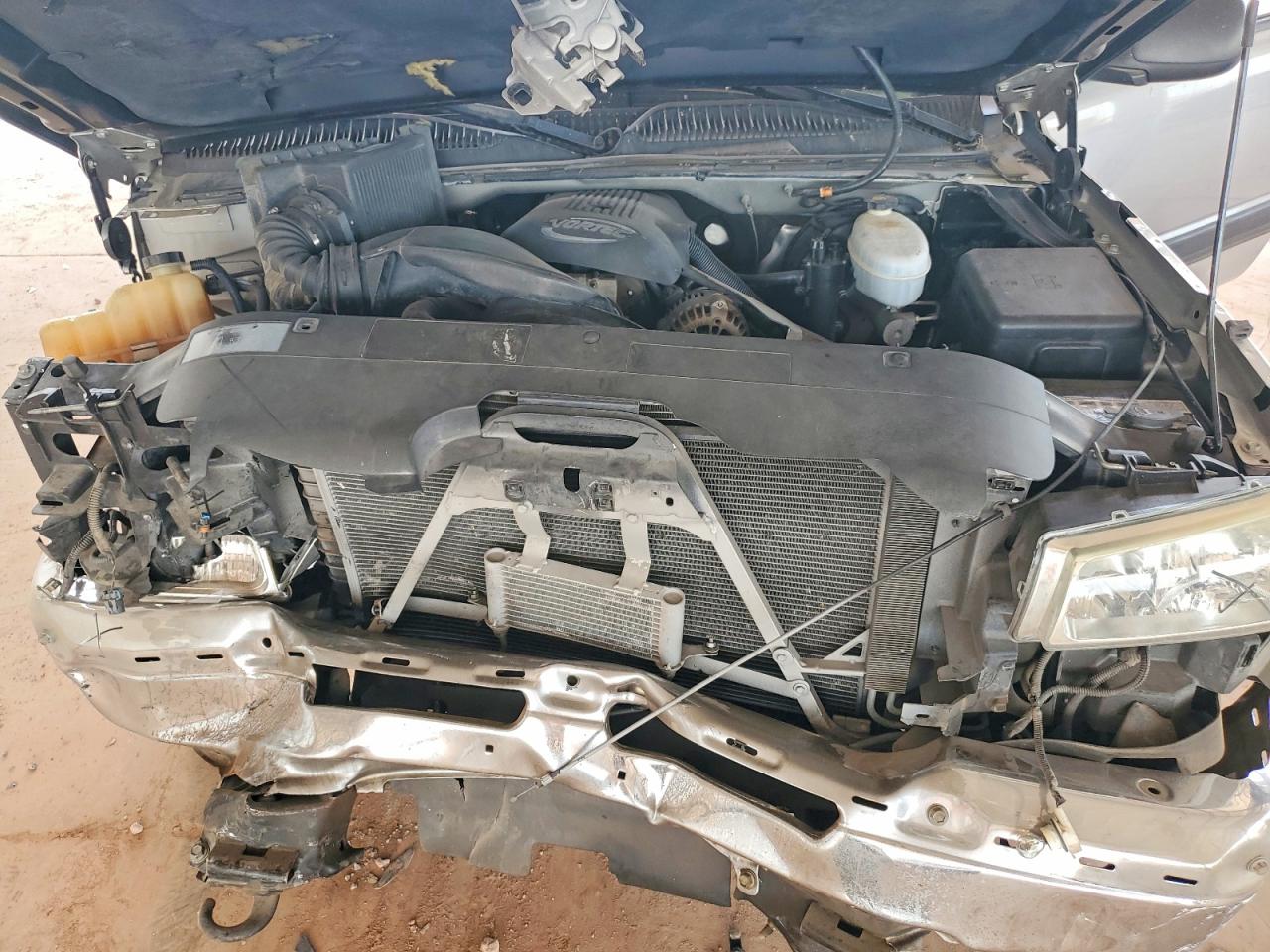 2004 CHEVROLET SILVERADO