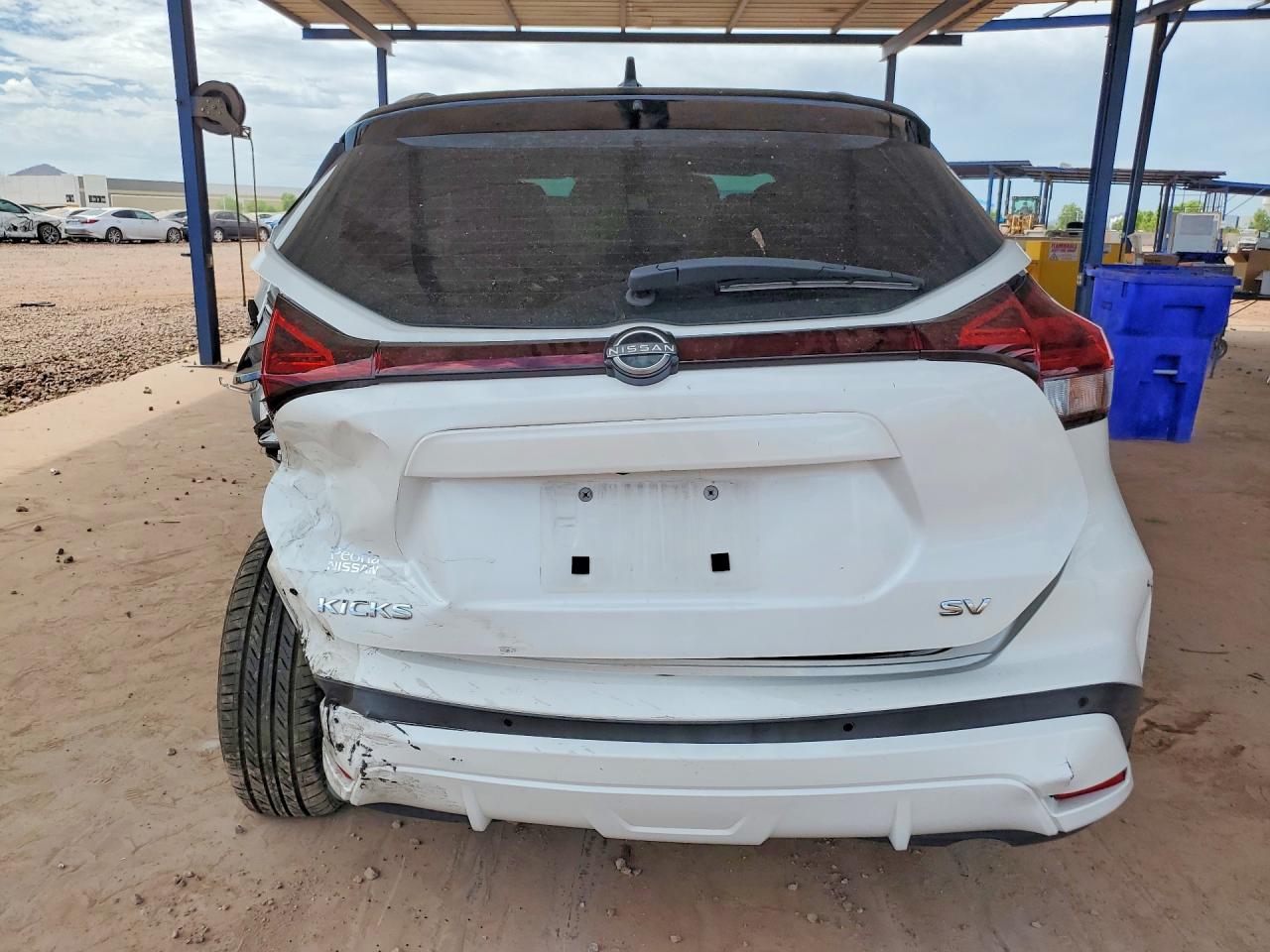 2022 NISSAN KICKS