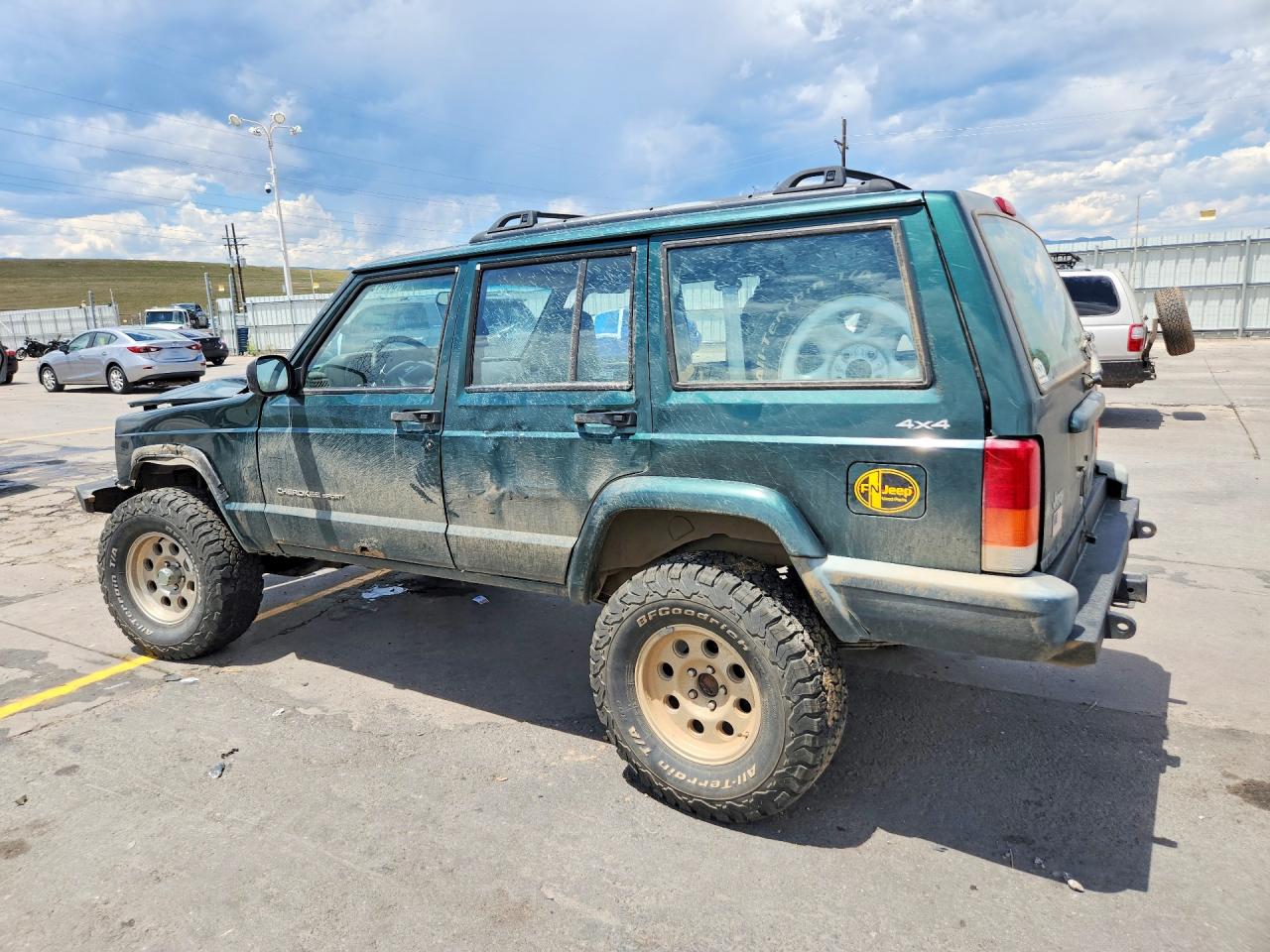 2001 JEEP CHEROKEE