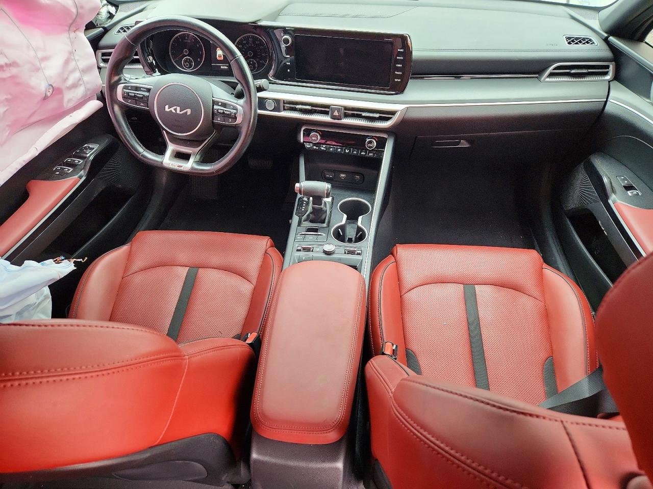 2022 KIA K5