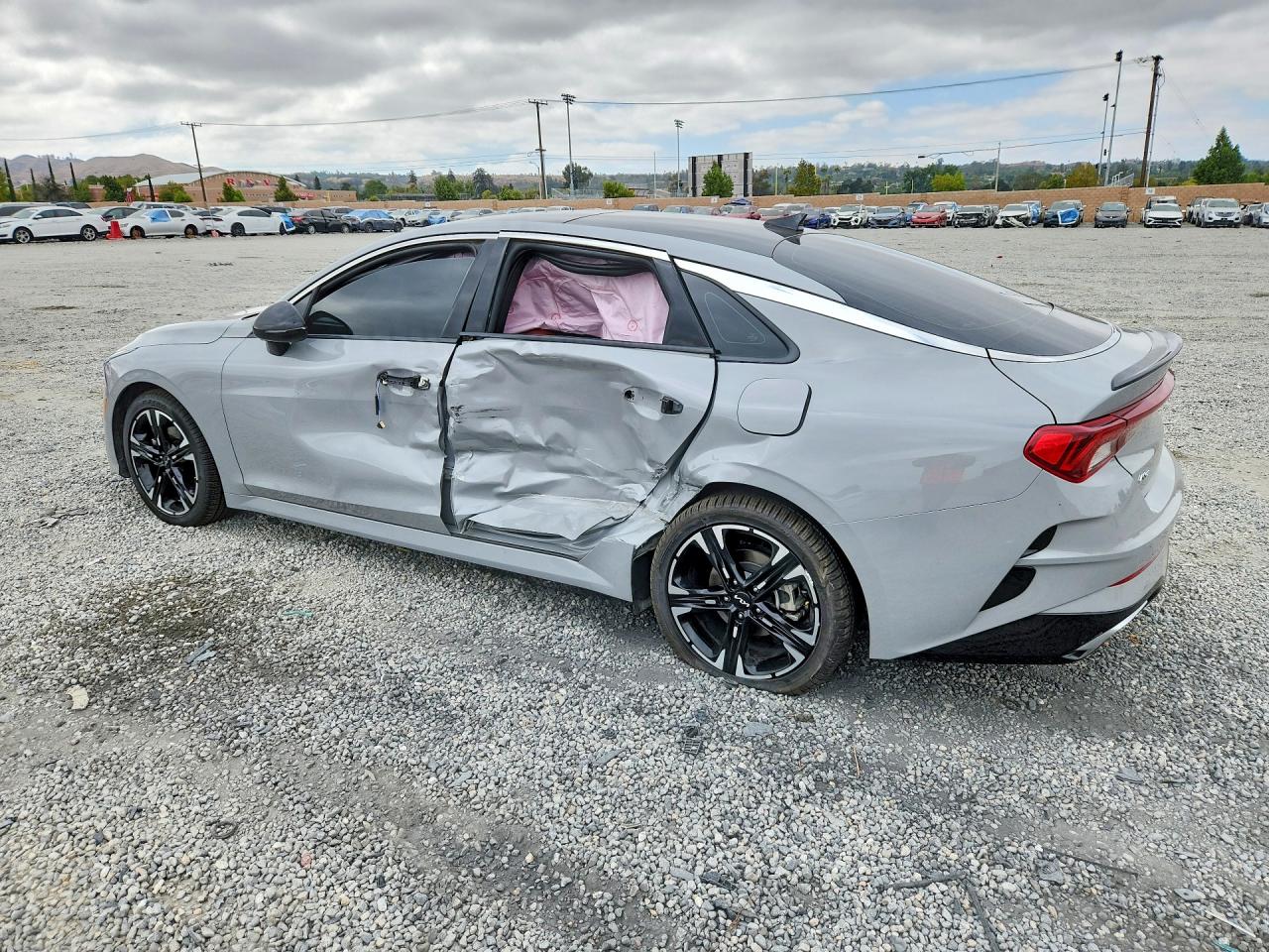 2022 KIA K5
