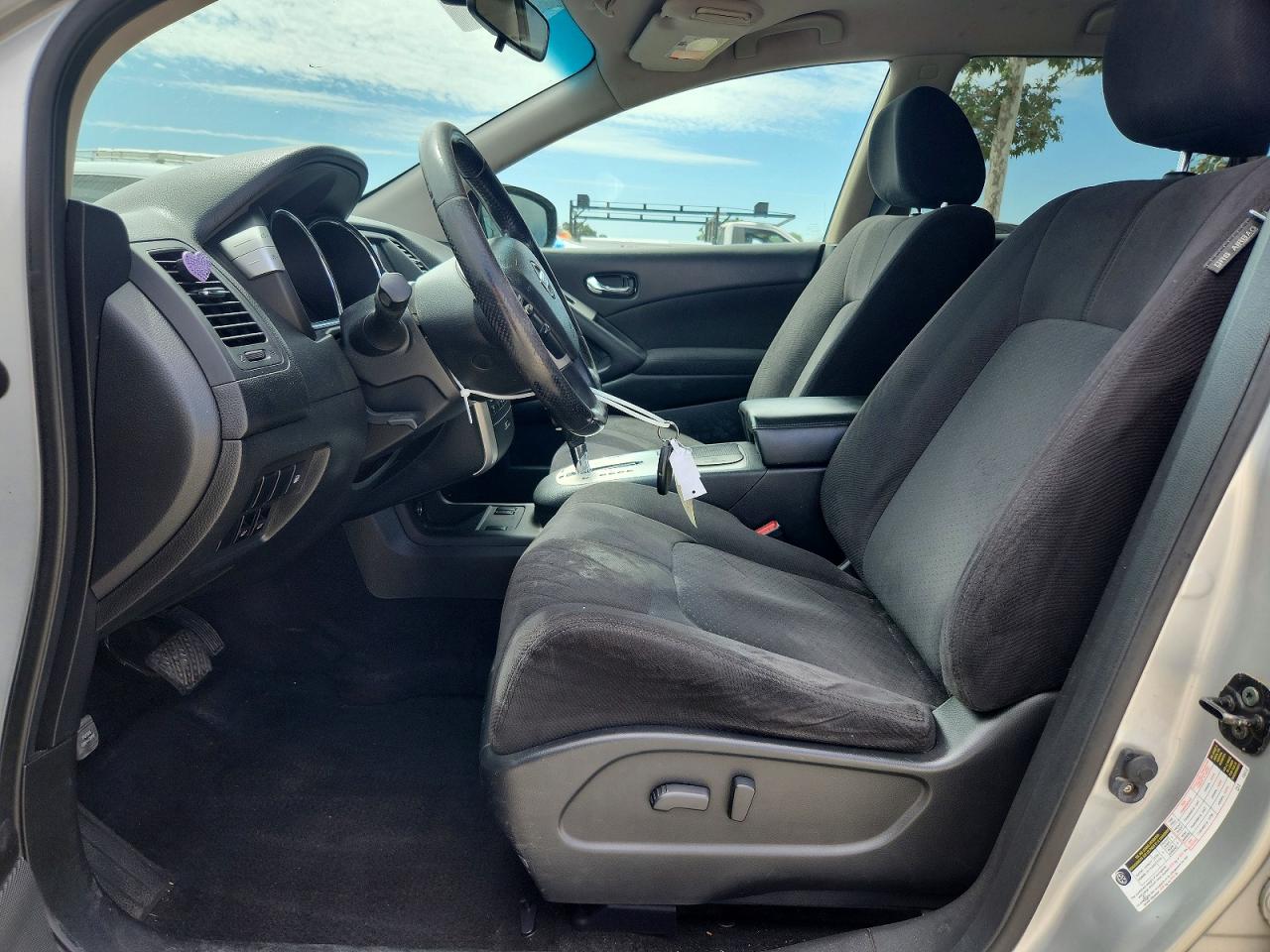 2010 NISSAN MURANO