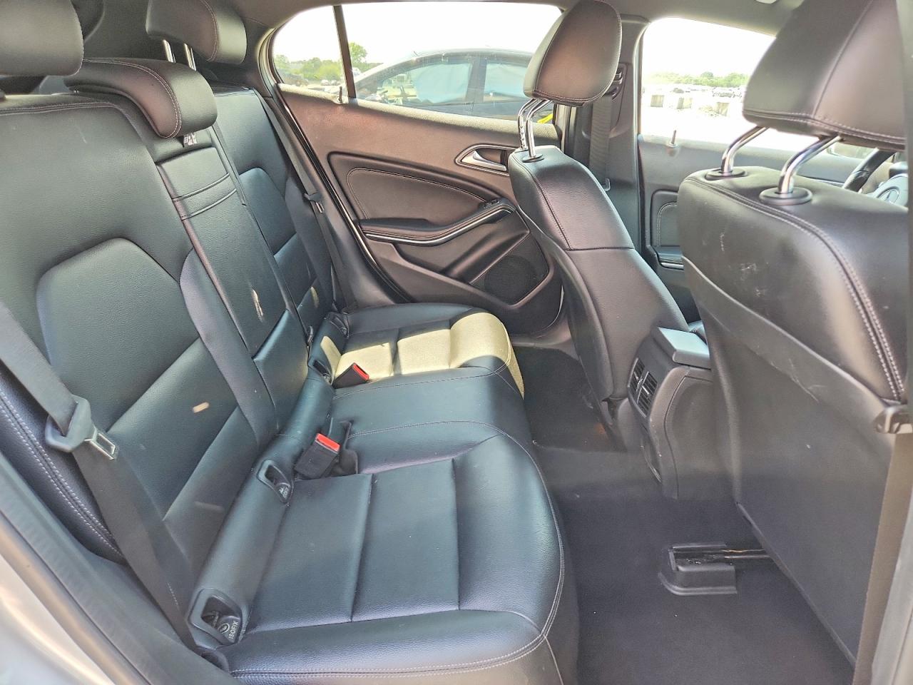 2019 MERCEDES-BENZ GLA-CLASS