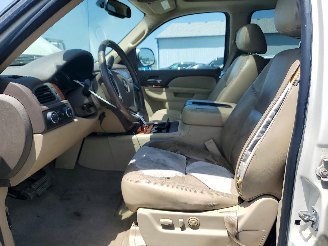 2010 CHEVROLET AVALANCHE