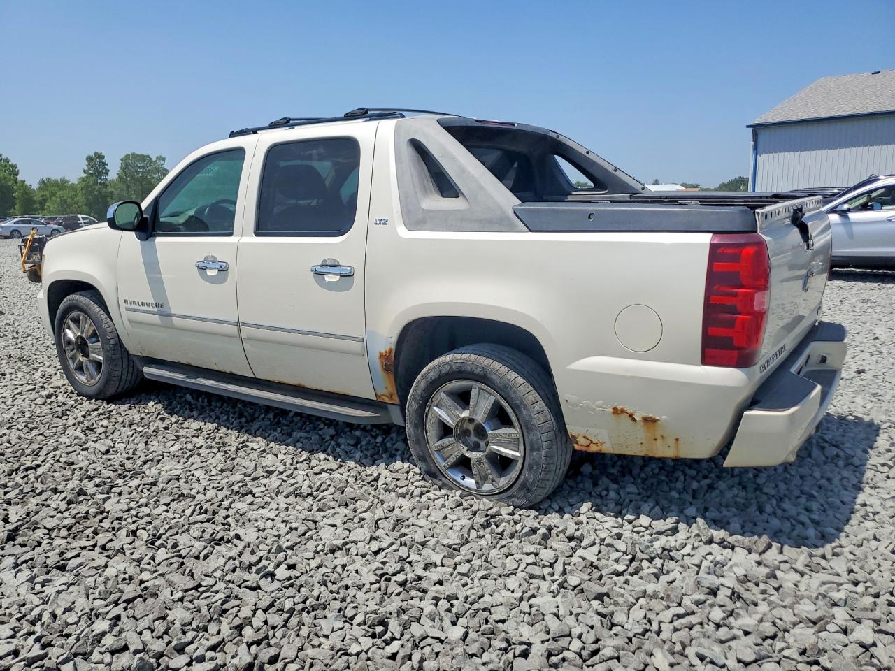 2010 CHEVROLET AVALANCHE