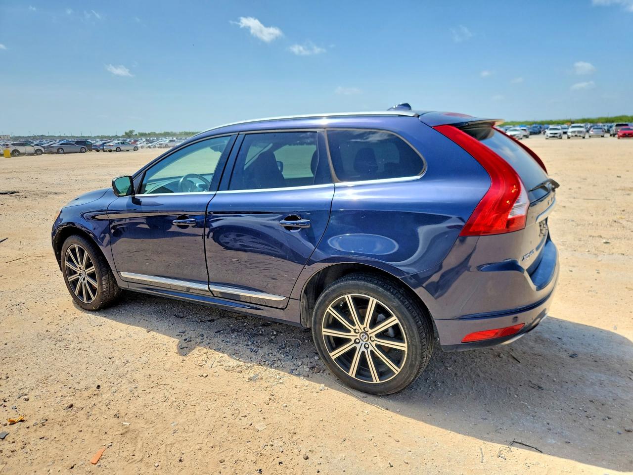 2015 VOLVO XC60