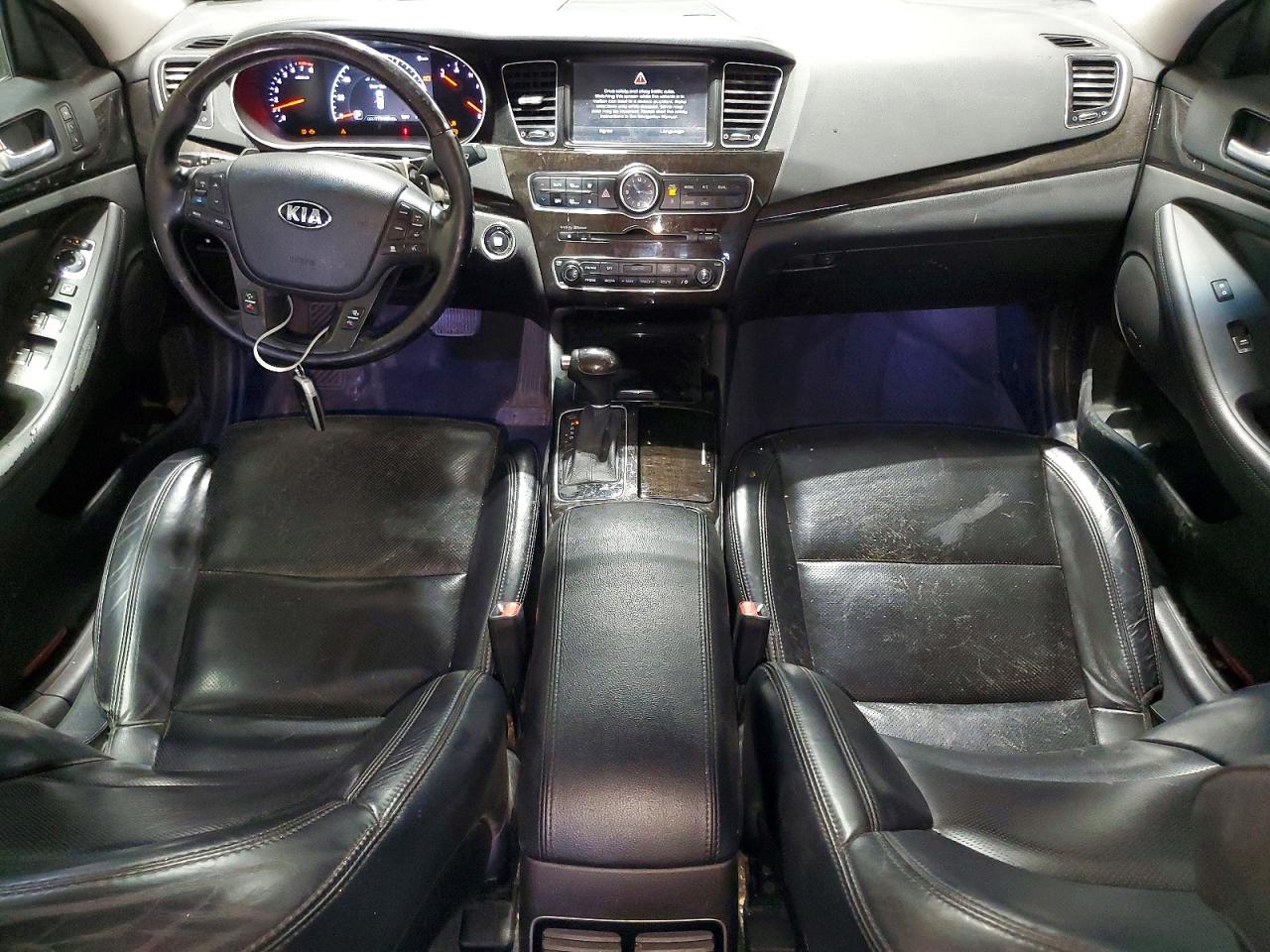 2014 KIA CADENZA
