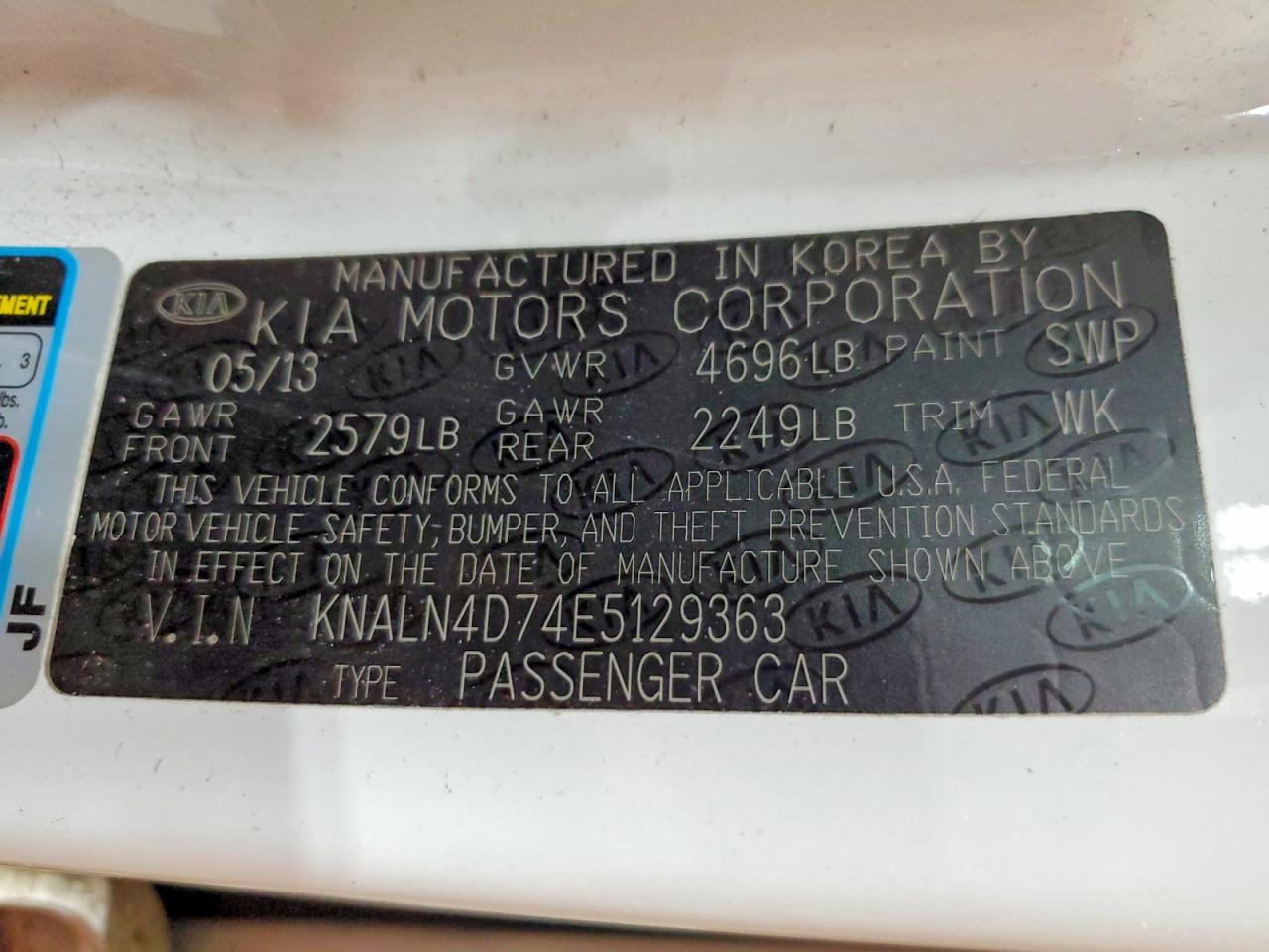 2014 KIA CADENZA