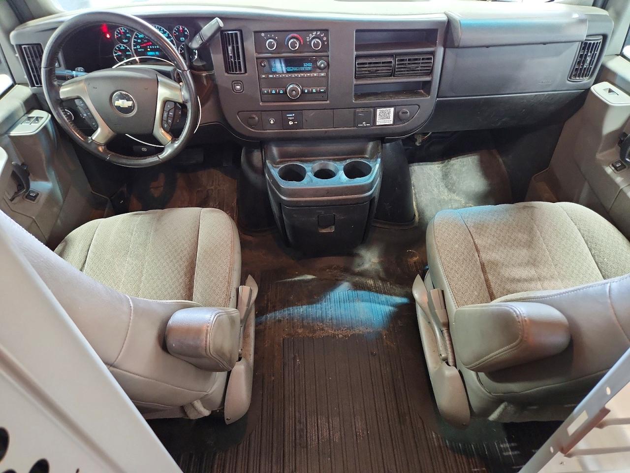 2016 CHEVROLET EXPRESS