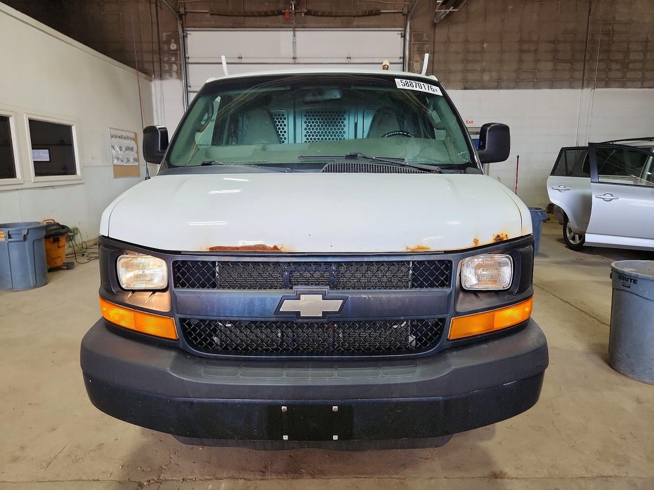 2016 CHEVROLET EXPRESS
