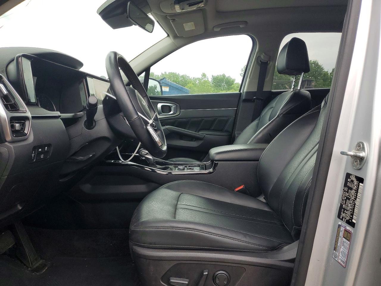 2022 KIA SORENTO