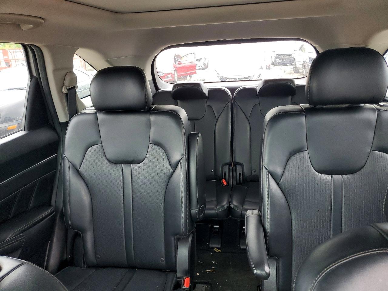 2022 KIA SORENTO