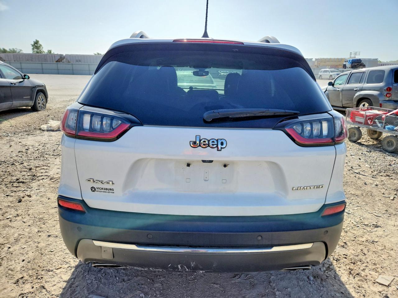 2019 JEEP CHEROKEE