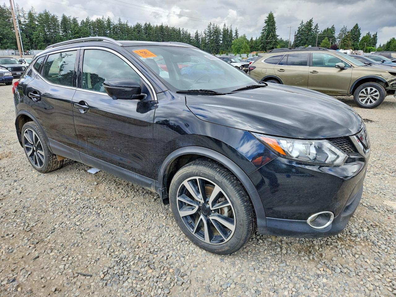 2018 NISSAN ROGUE