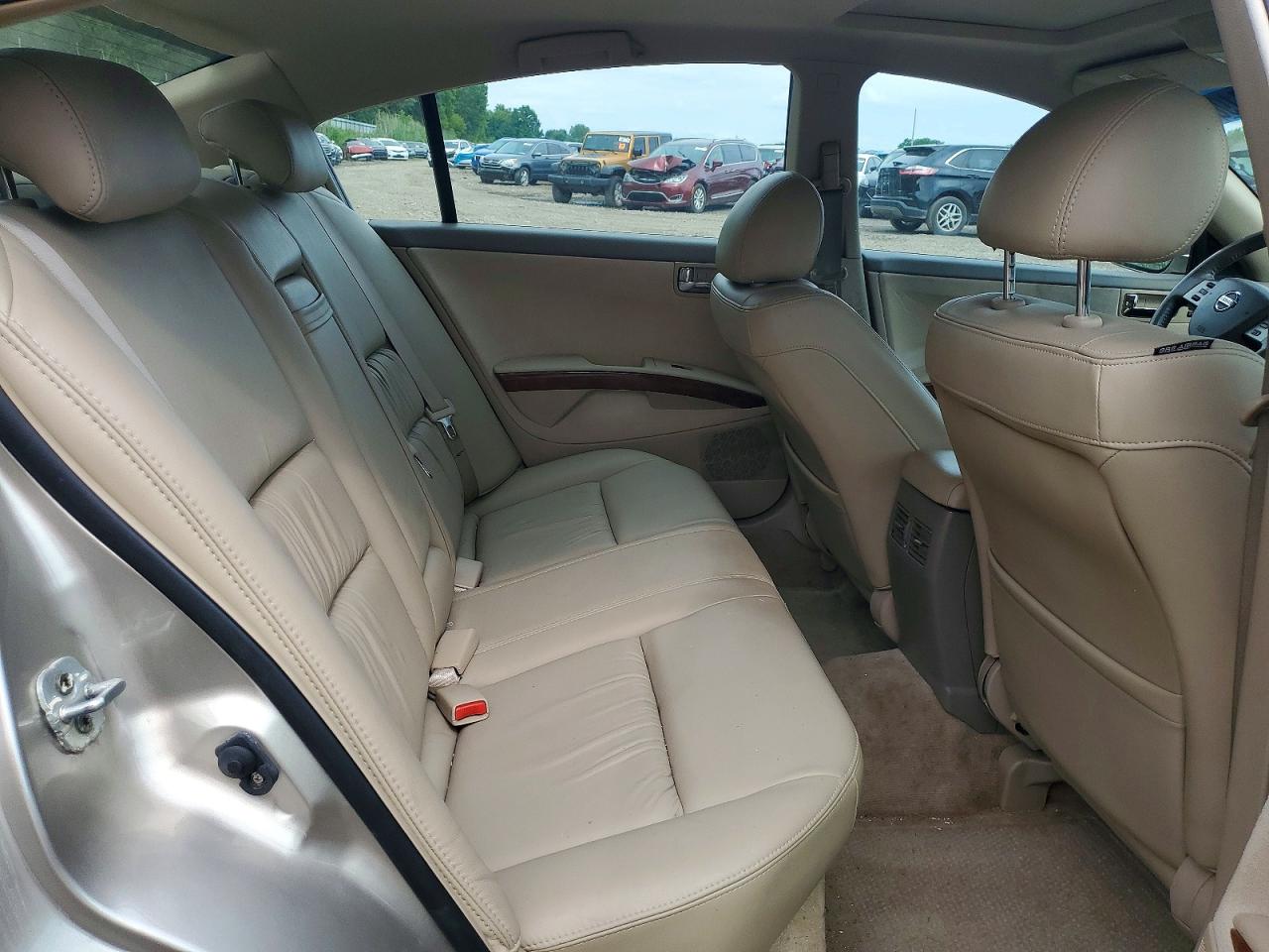 2005 NISSAN MAXIMA