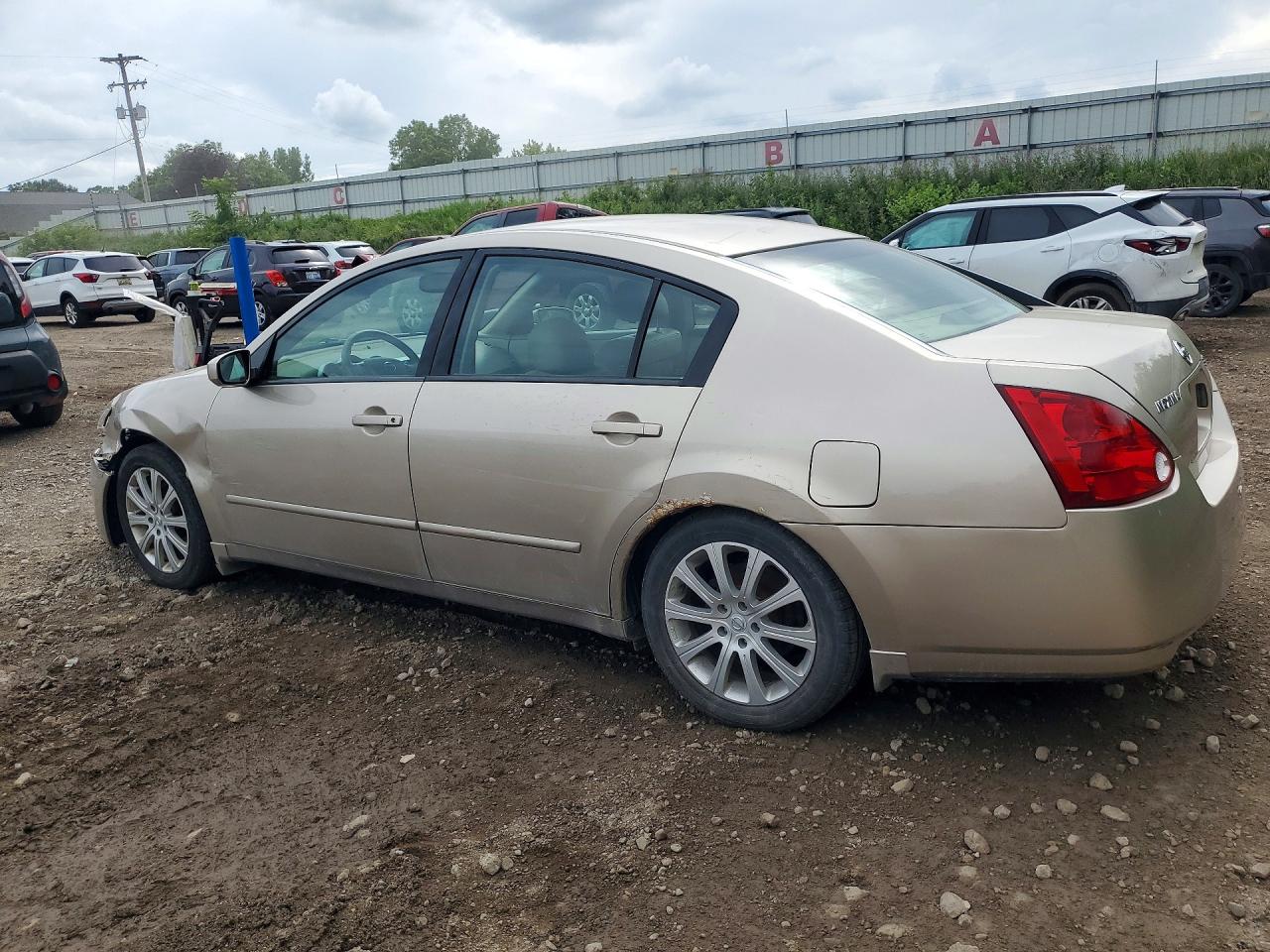 2005 NISSAN MAXIMA
