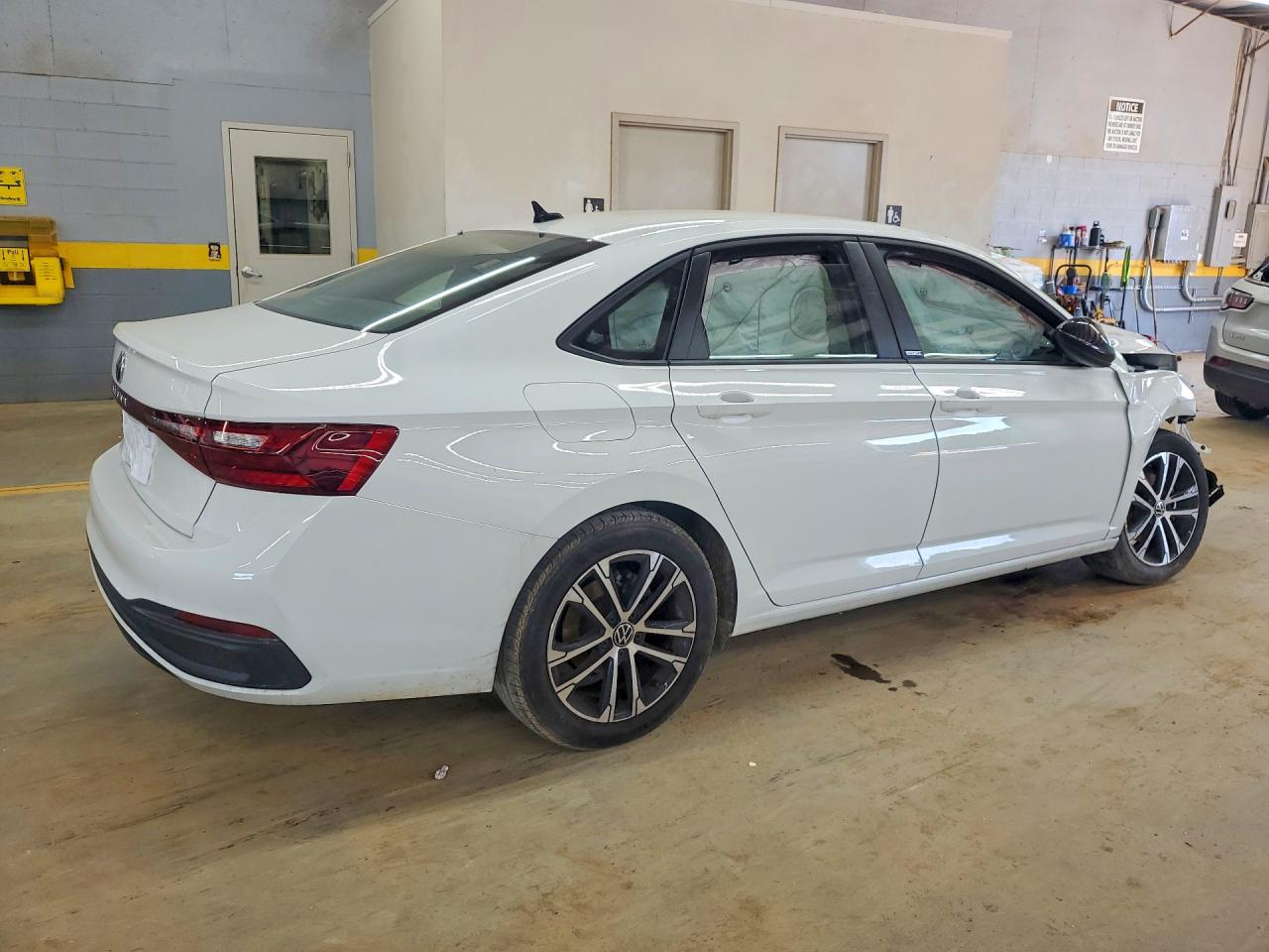 2025 VOLKSWAGEN JETTA