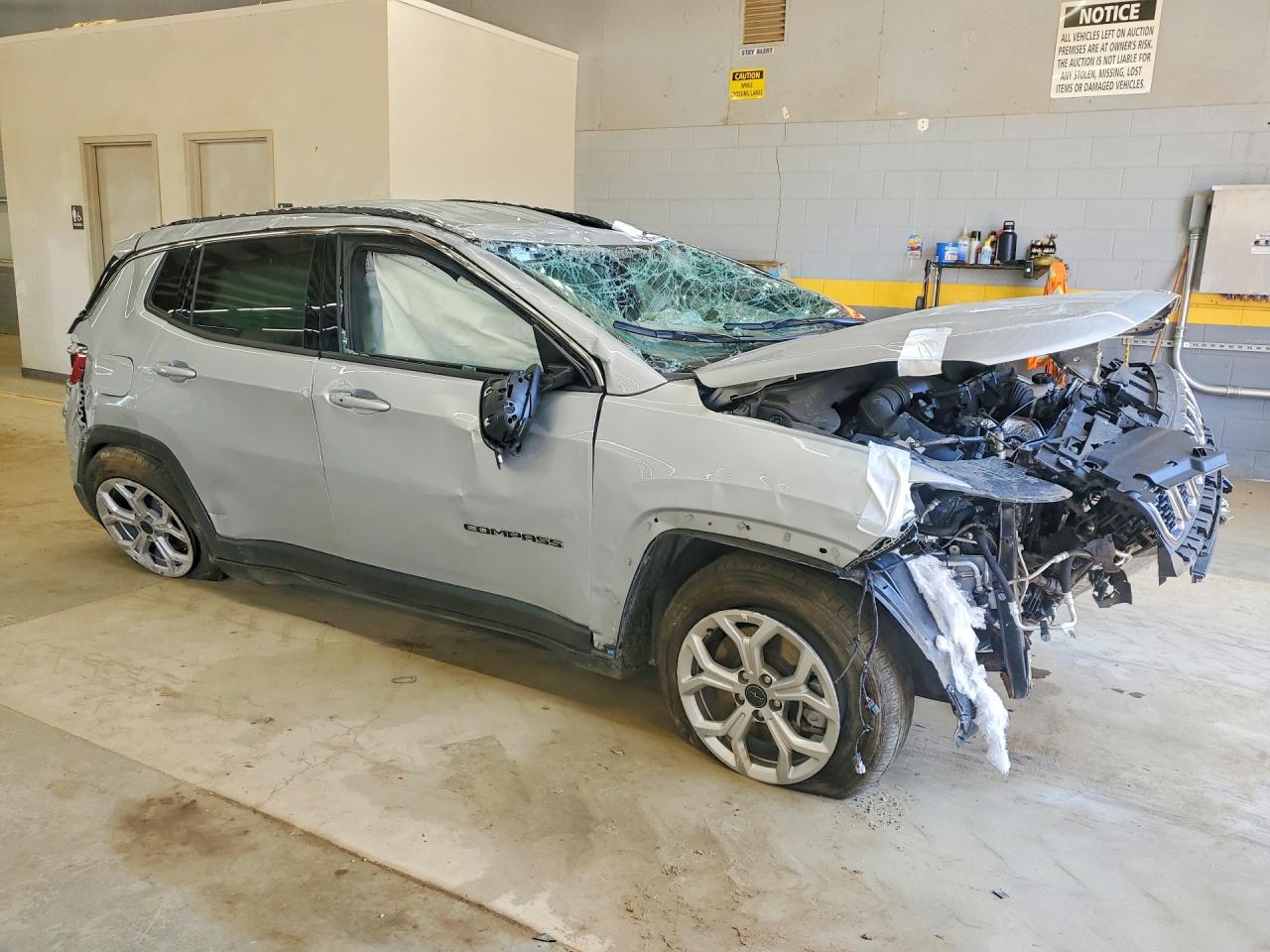 2025 JEEP COMPASS