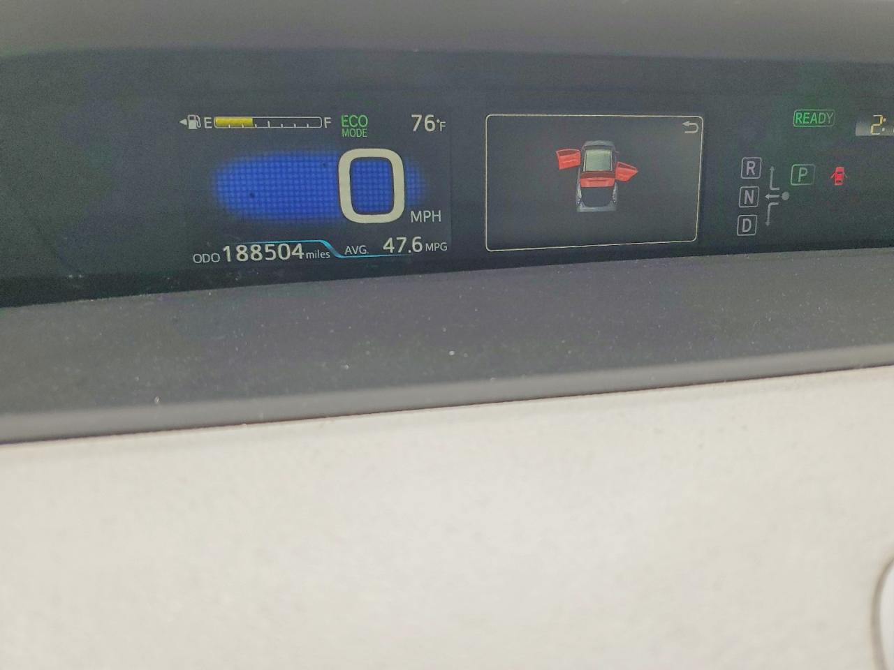 2016 TOYOTA PRIUS