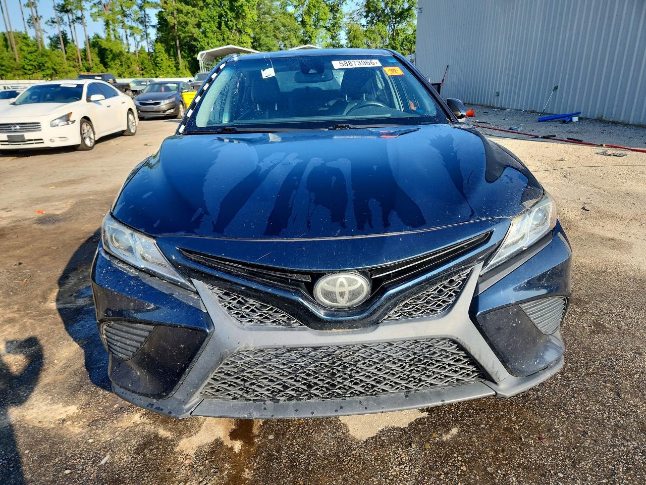 2018 TOYOTA CAMRY