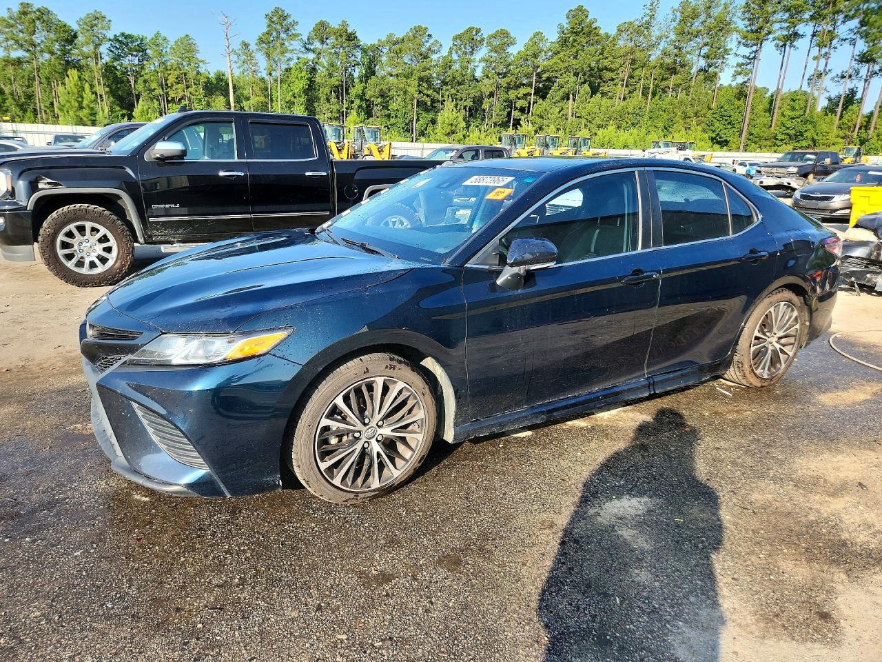 2018 TOYOTA CAMRY