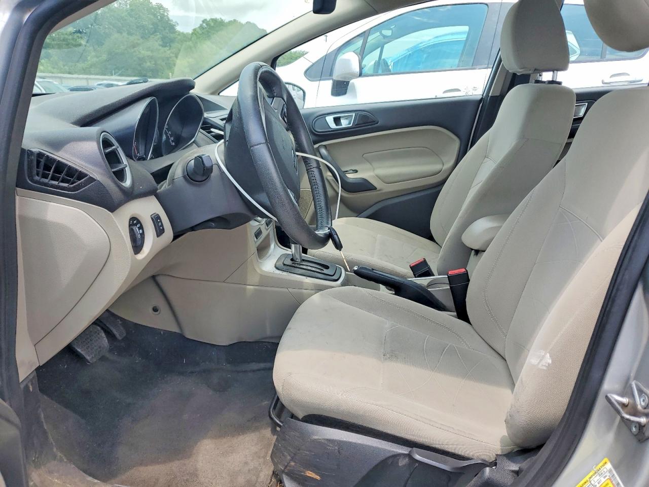 2014 FORD FIESTA