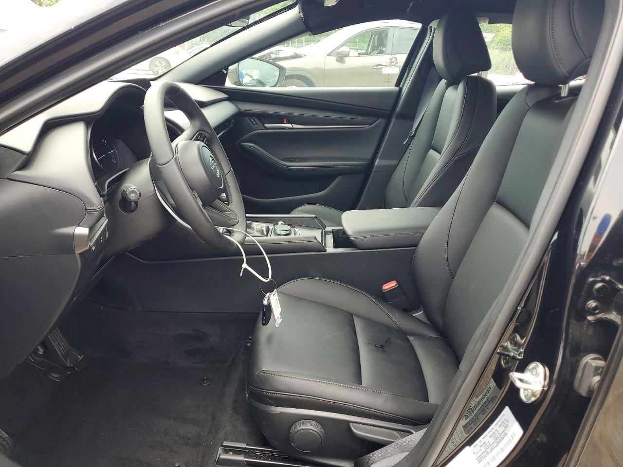 2026 MAZDA MAZDA3