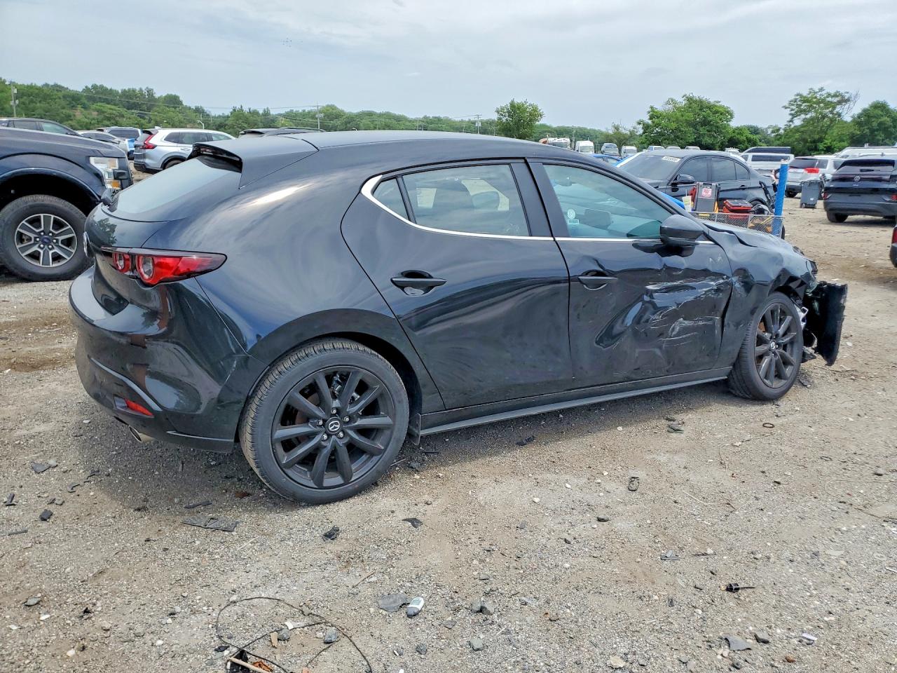 2026 MAZDA MAZDA3