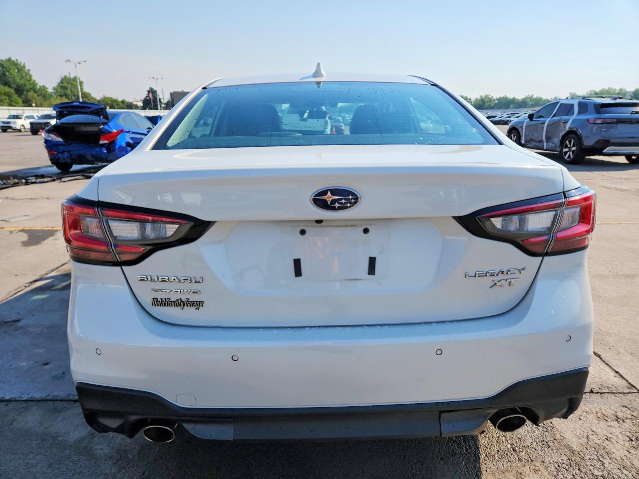 2021 SUBARU LEGACY