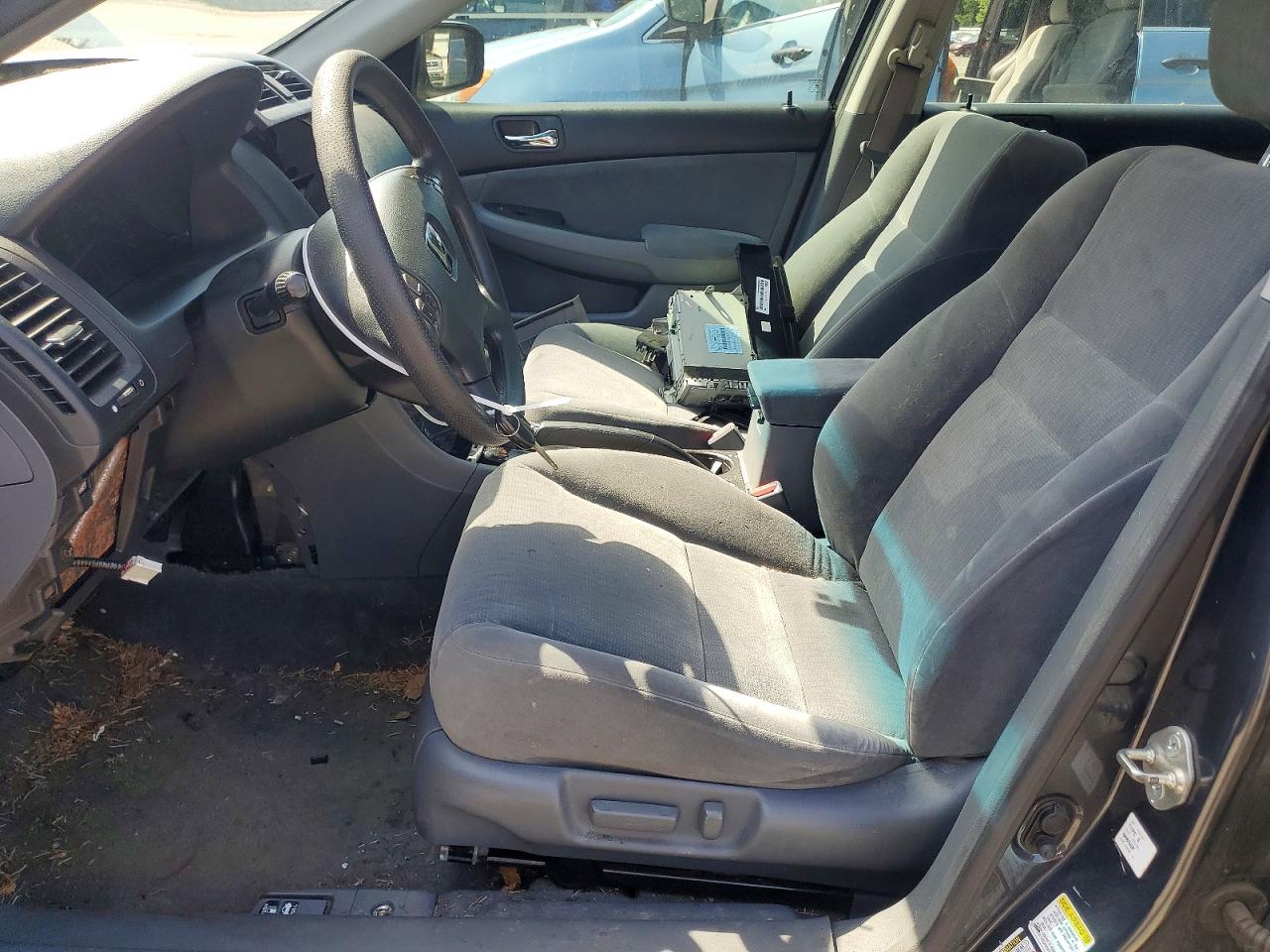 2004 HONDA ACCORD