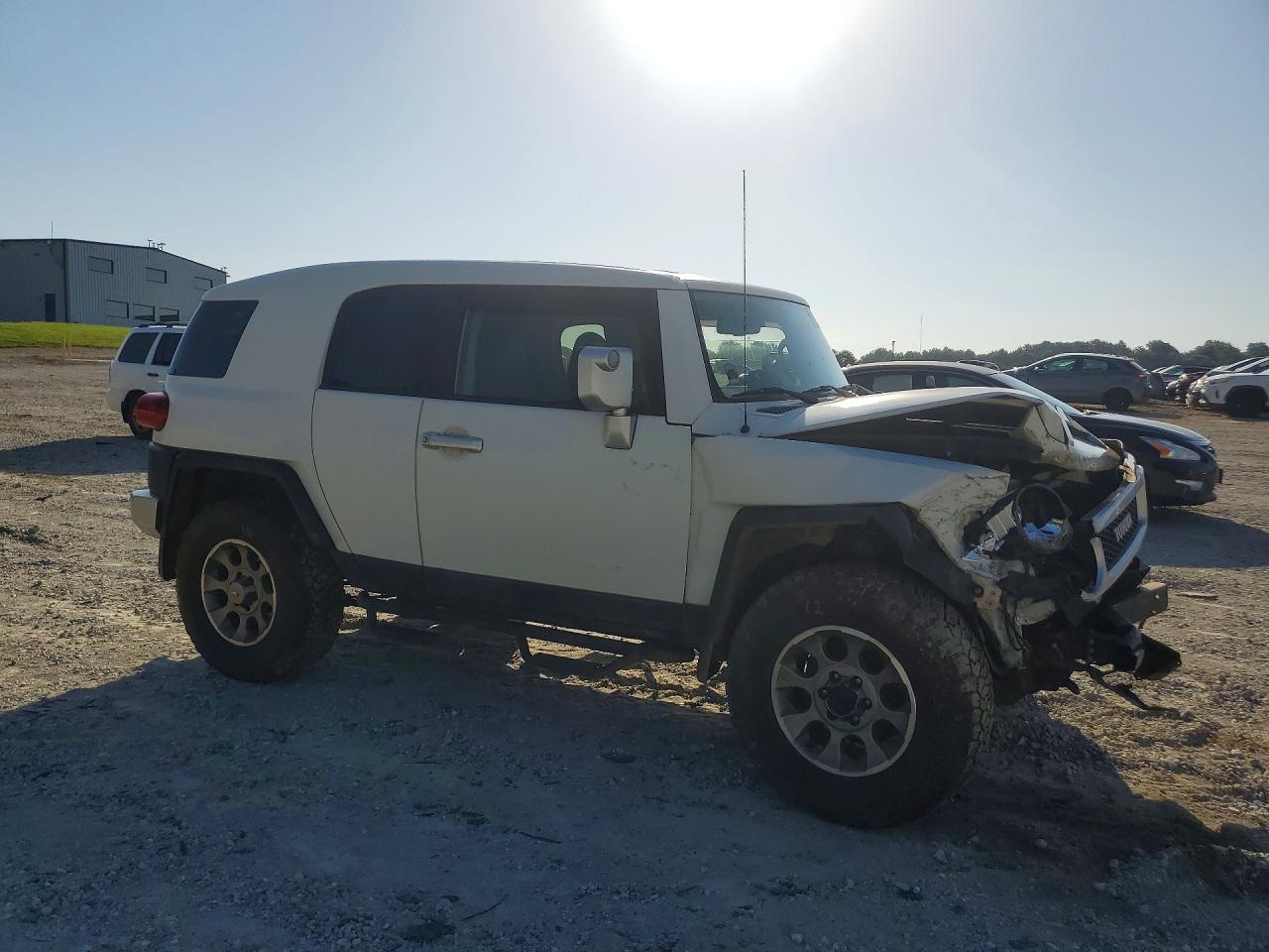 2012 TOYOTA FJ CRUISER