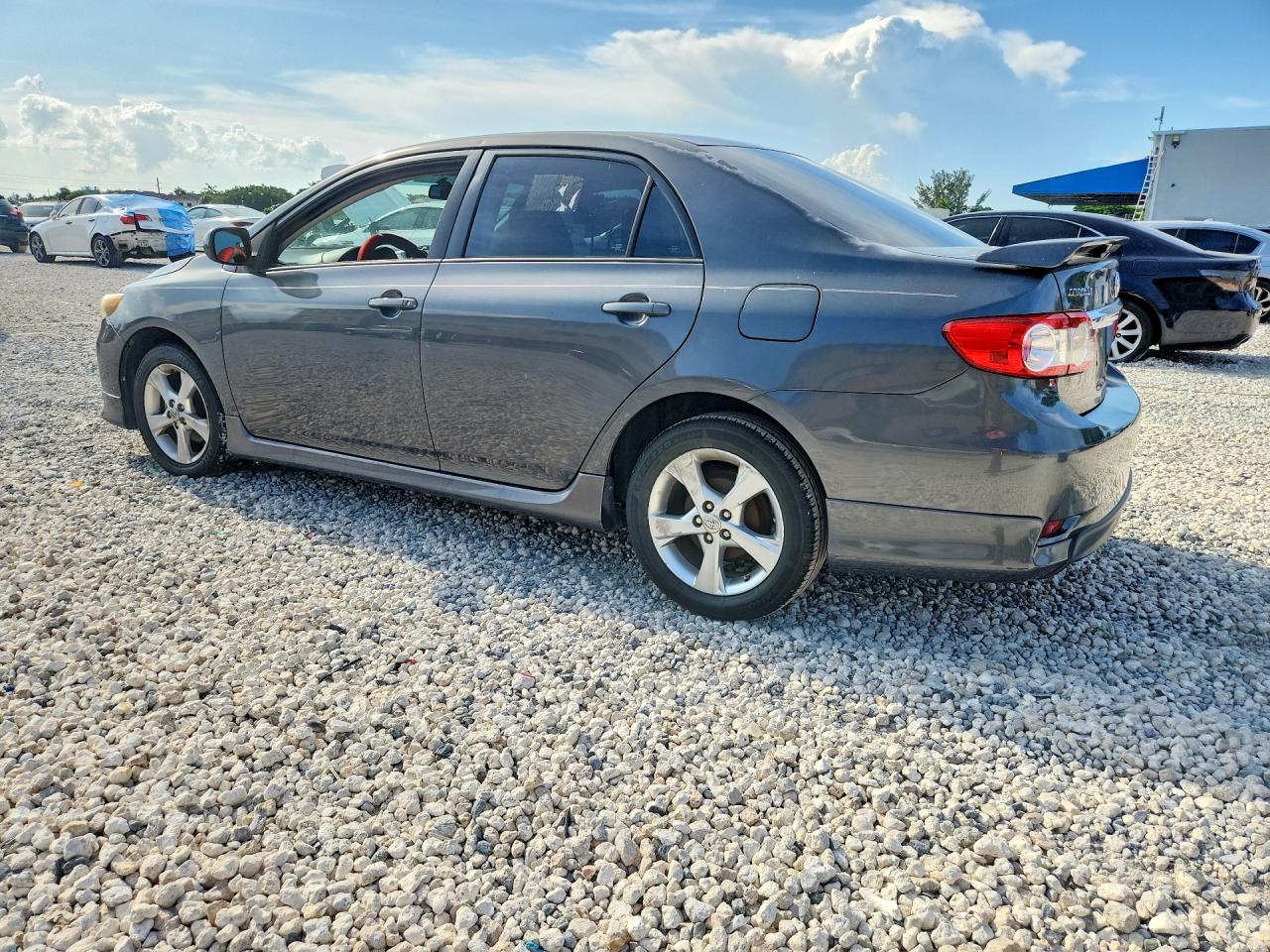 2013 TOYOTA COROLLA