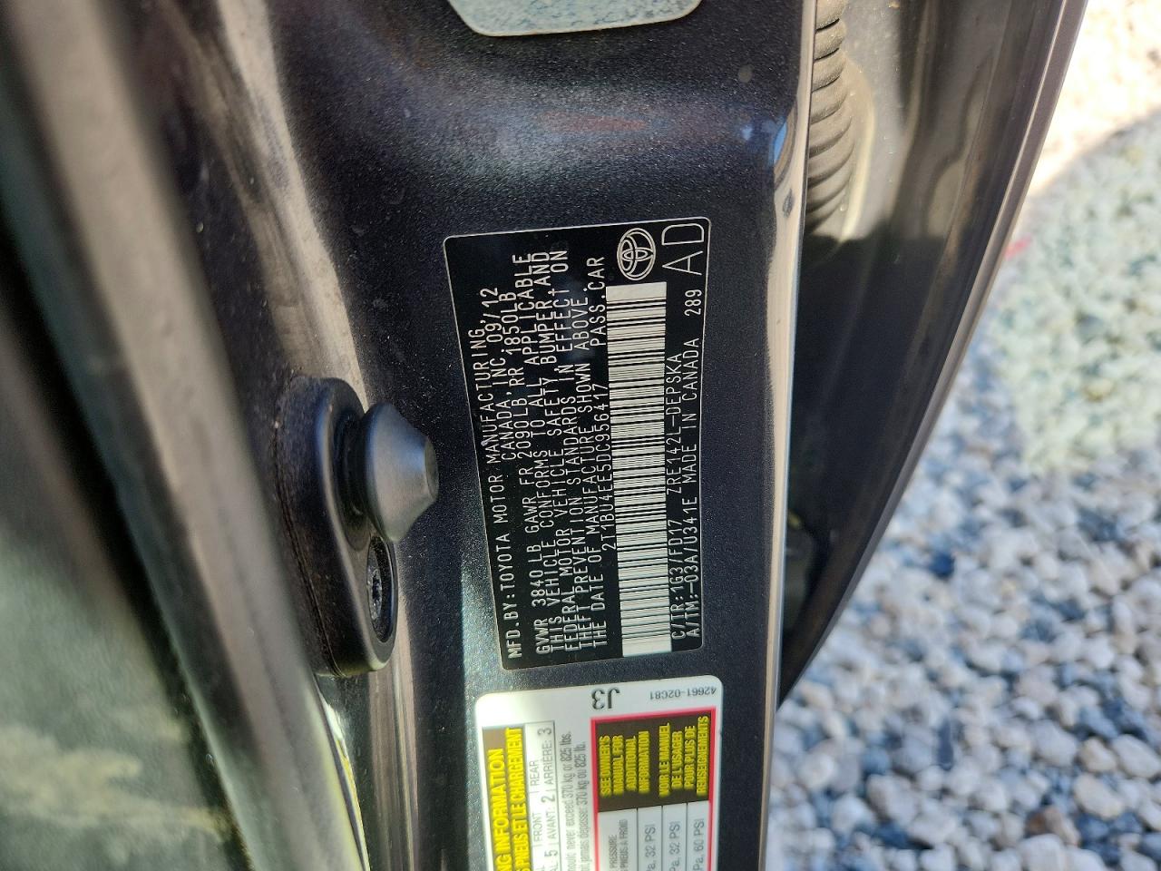 2013 TOYOTA COROLLA