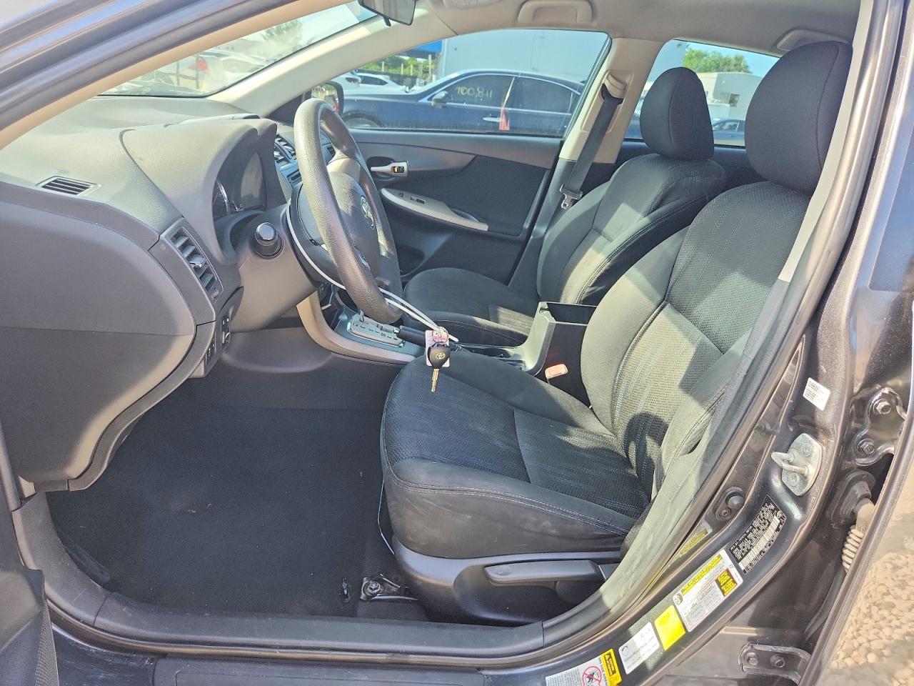 2013 TOYOTA COROLLA