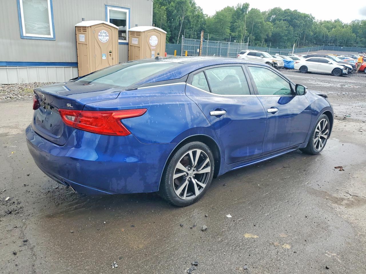 2017 NISSAN MAXIMA