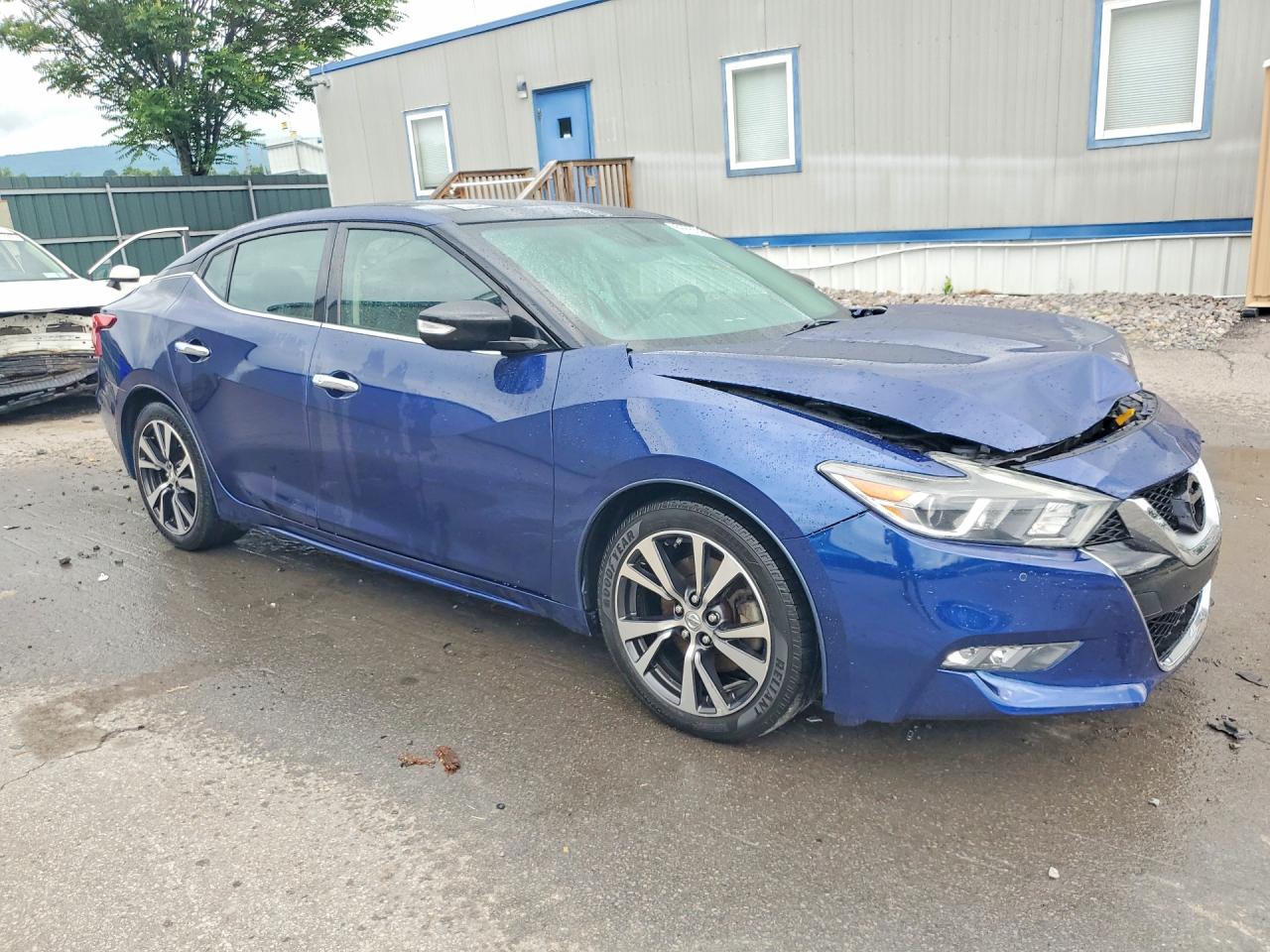 2017 NISSAN MAXIMA