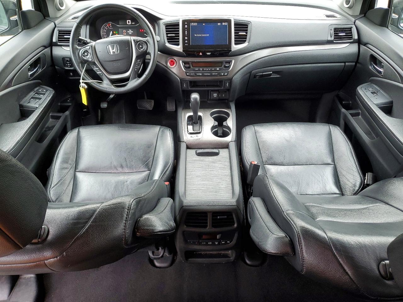2017 HONDA PILOT