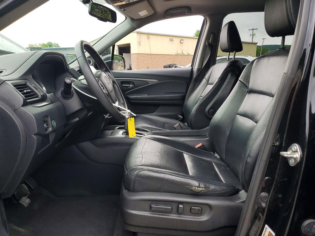 2017 HONDA PILOT