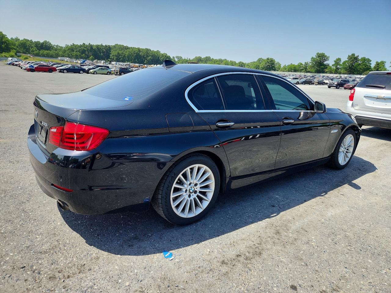 2011 BMW 5 SERIES
