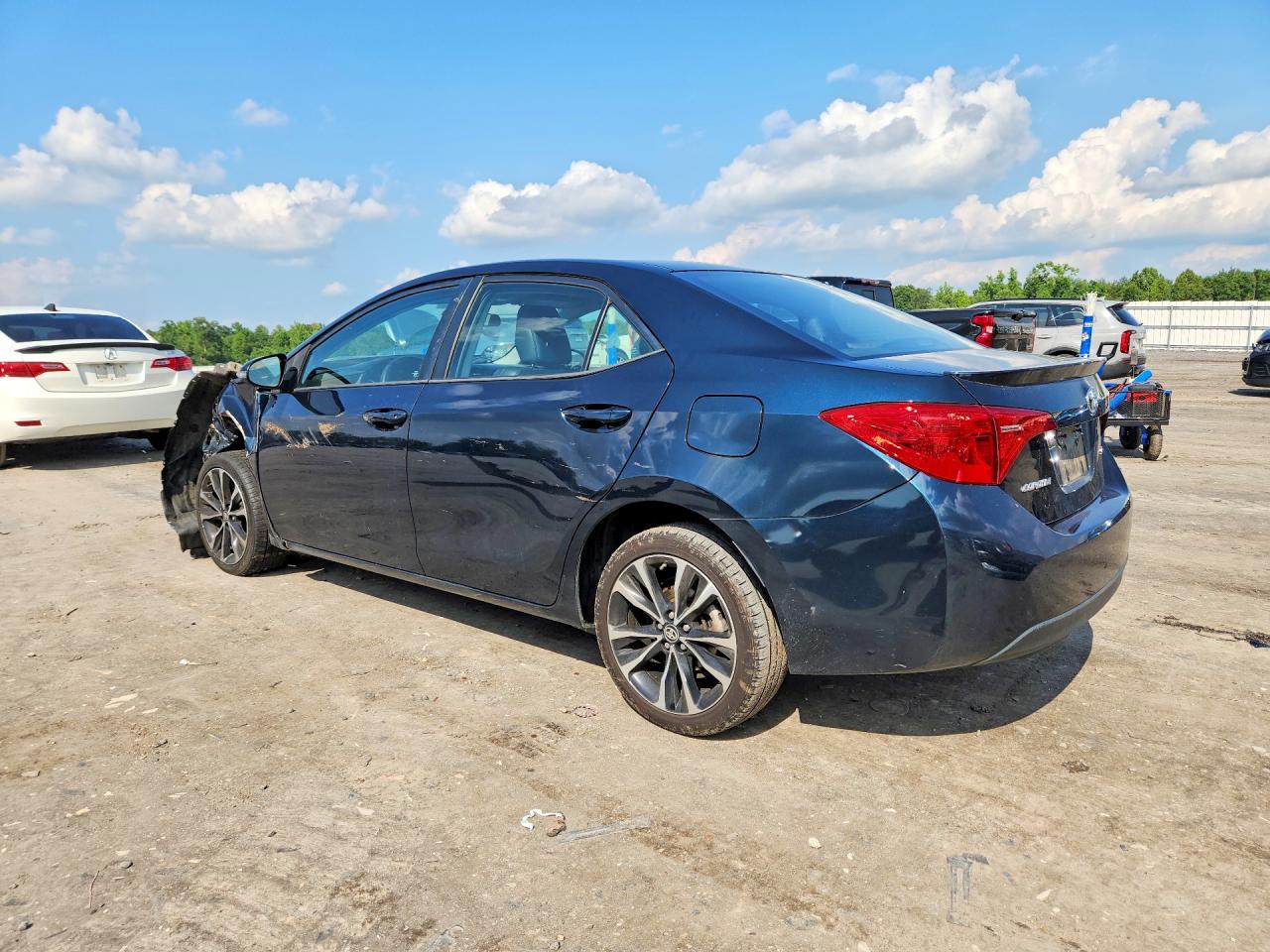 2018 TOYOTA COROLLA